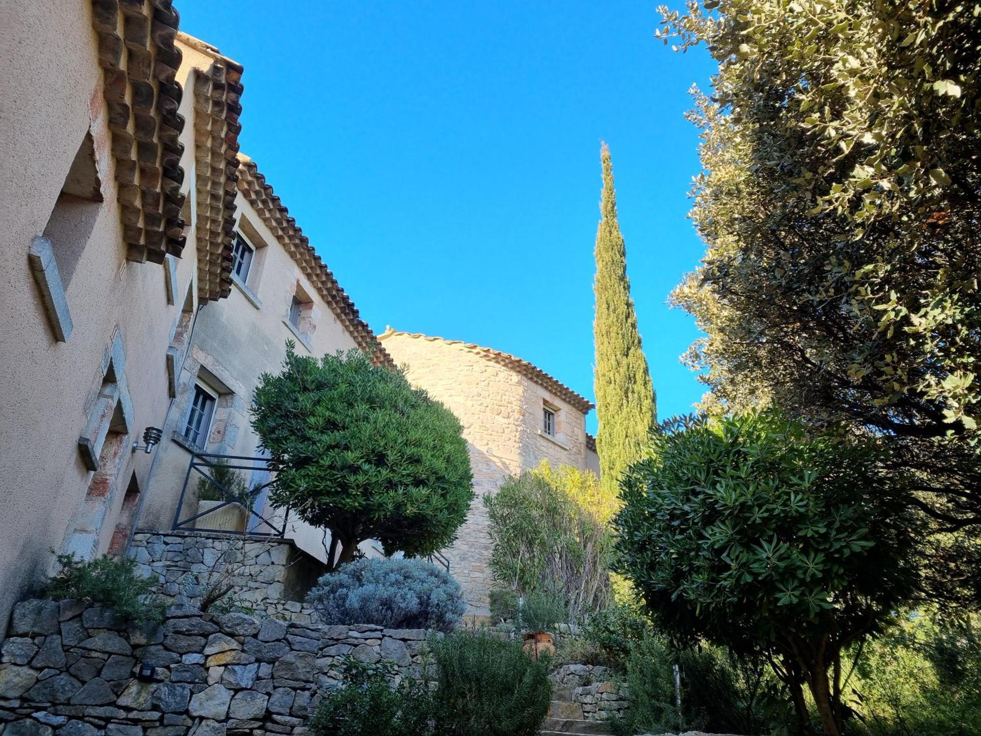 פרדו Les Garrigues De La Vallee Des Baux מראה חיצוני תמונה